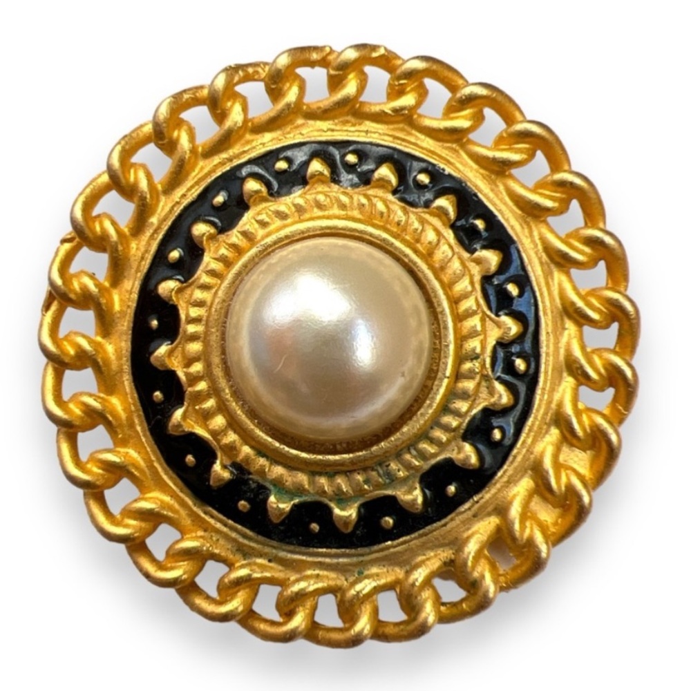 Vintage Pearl Gold Tone Brooch Pin